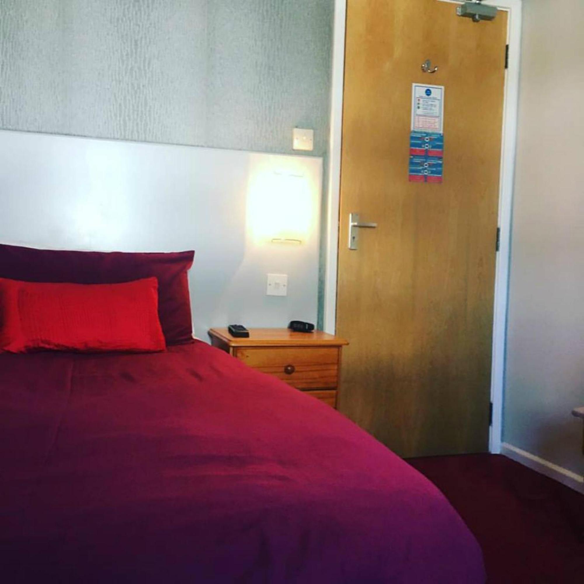 Harrow Lodge Hotel Шанклин Стая снимка