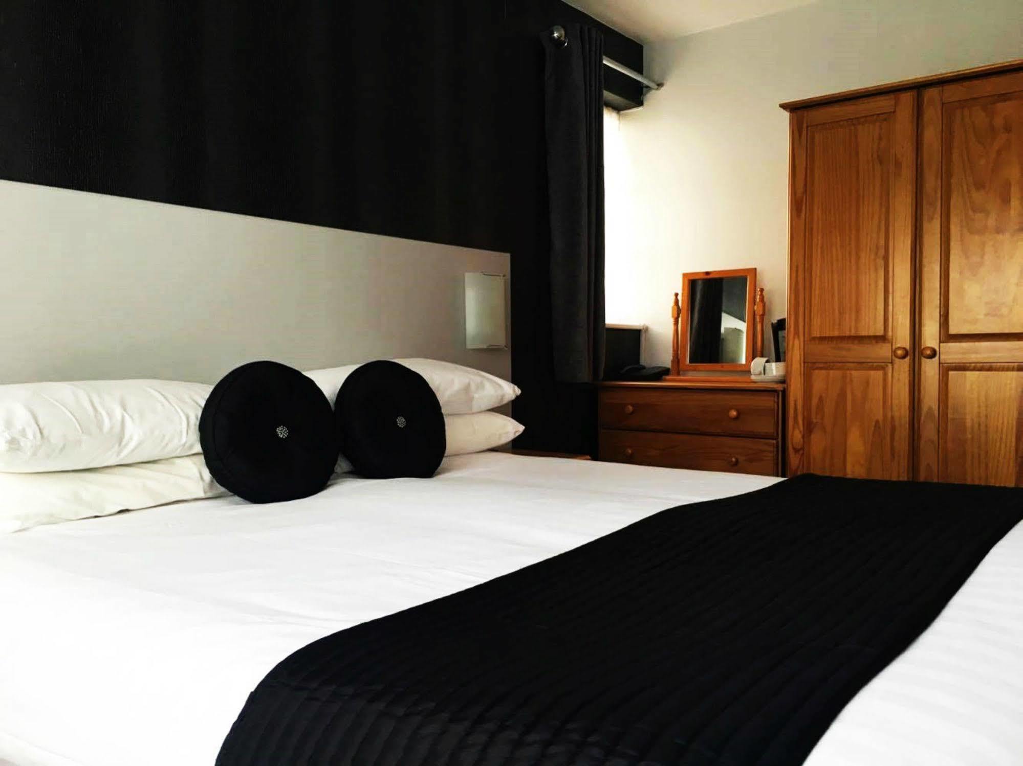 Harrow Lodge Hotel Шанклин Екстериор снимка